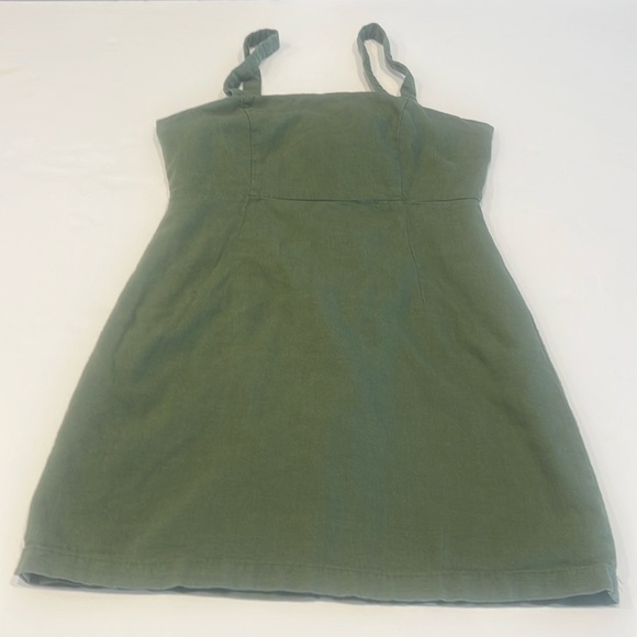 Forever 21 Sage mini dress, straps, zipper closed size medium - Picture 1 of 9